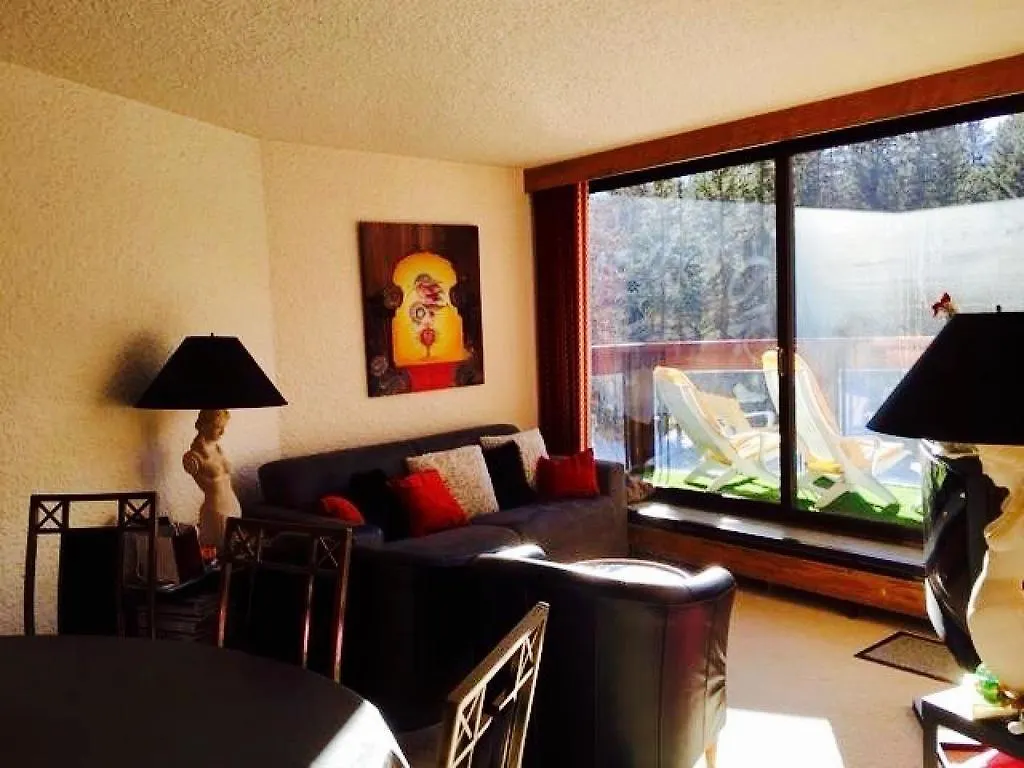 Domaine Du Jardin Alpin Apartment Courchevel 0*,  France